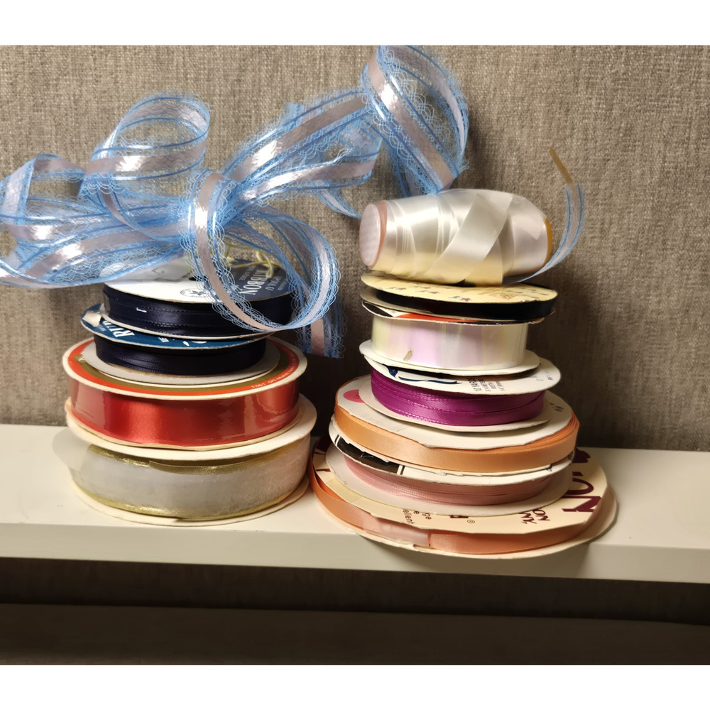 Lot Of Various Lengths Of Vintage Ribbon Gift Wrap, Crafting Junk Journaling